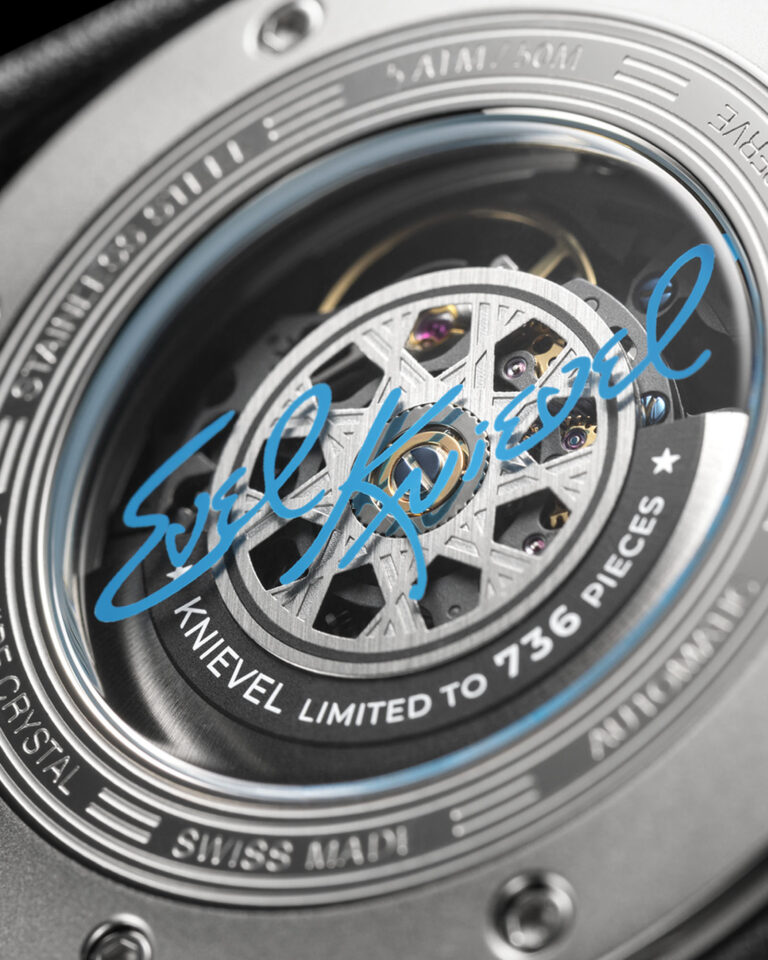 EVEL KNIEVELS trademark signature has been printed on the inside of the caseback glass. The rotor is designed to mimic the spoked wheels of the XR750 stuntbike.